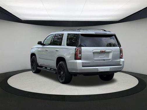 2020 GMC Yukon SLT