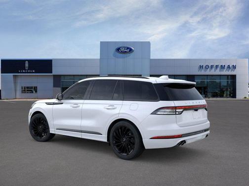 Pristine White Metallic Tri-Coat 2026 Lincoln Aviator Reserve AWD