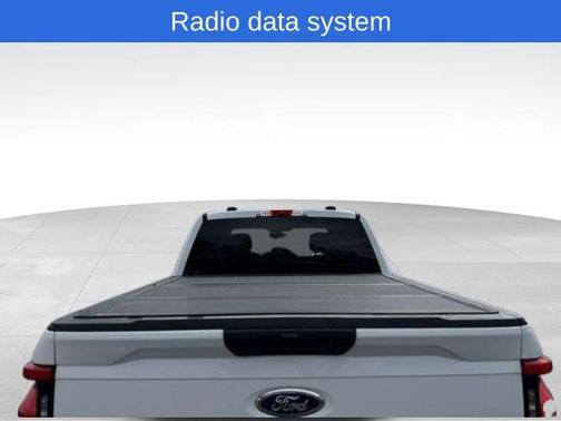 Oxford White 2023 Ford F-150 Lightning XLT