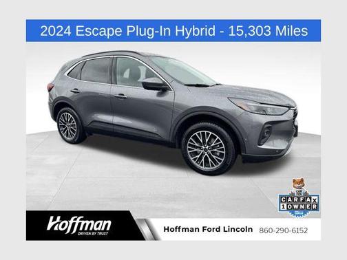 Carbonized Gray Metallic 2024 Ford Escape PHEV SE