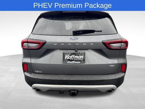 Carbonized Gray Metallic 2024 Ford Escape PHEV SE