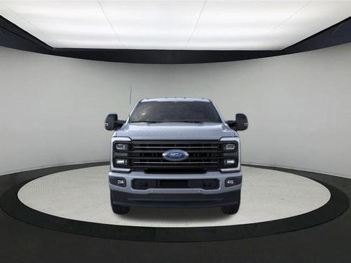 2025 Ford F-250 Platinum