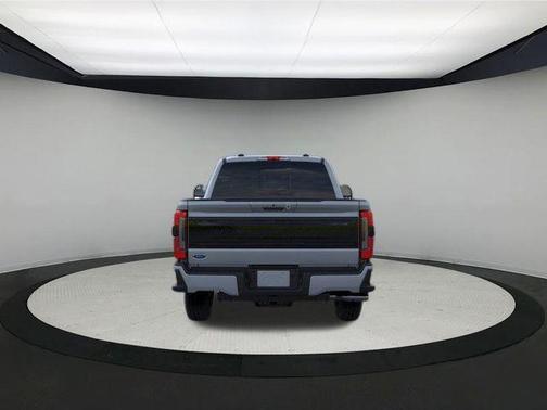 2025 Ford F-350 Platinum