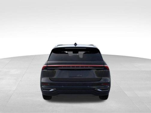 Infinite Black Metallic Clearcoat 2026 Lincoln Nautilus Black Label