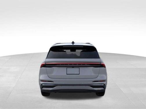 Gray Matter Metallic Clearcoat 2026 Lincoln Nautilus Black Label