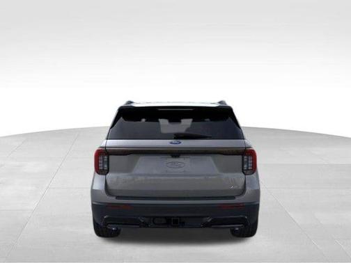 Carbonized Gray Metallic 2026 Ford Explorer ST-Line