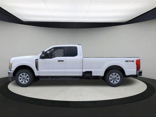 2025 Ford F-250 XLT
