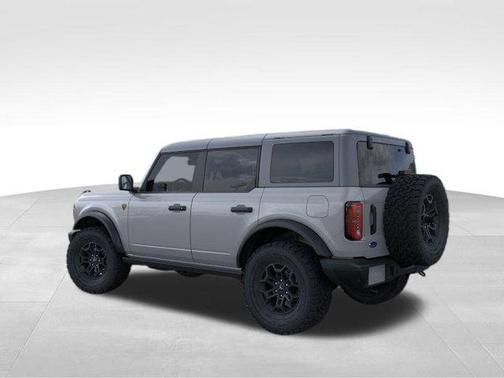 Avalanche Gray 2026 Ford Bronco Badlands