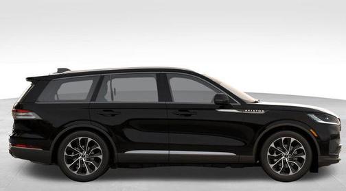 Infinite Black Metallic Clearcoat 2026 Lincoln Aviator Reserve AWD