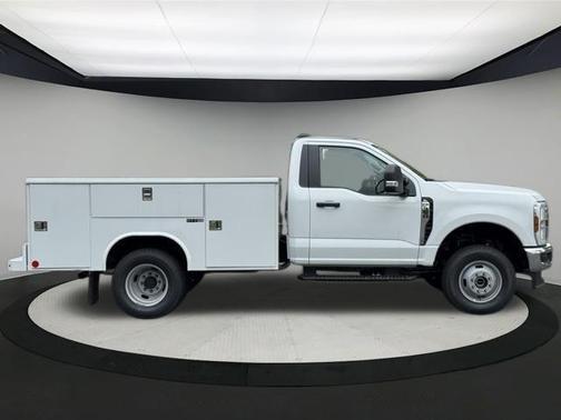 2025 Ford F-350 XL