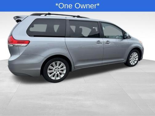 2011 Toyota Sienna Limited
