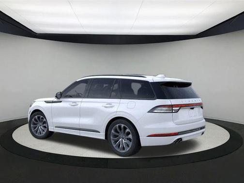 2025 Lincoln Aviator Premiere