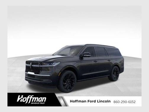 Infinite Black Metallic Clearcoat 2026 Lincoln Navigator Reserve