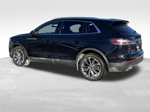 2021 Lincoln Nautilus Reserve