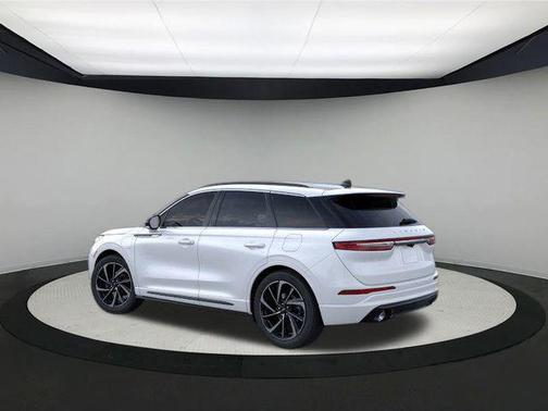 2025 Lincoln Corsair Grand Touring
