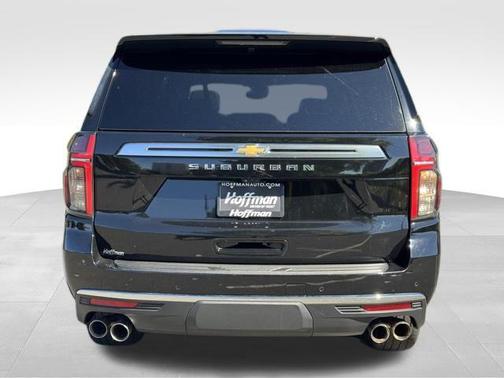 2022 Chevrolet Suburban 4WD High Country