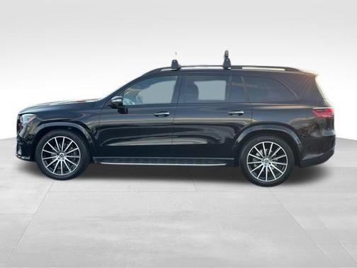 2025 Mercedes-Benz GLS 580 4MATIC