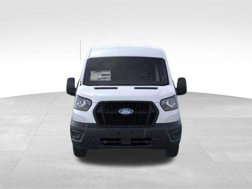 Oxford White 2026 Ford Transit-250 Base