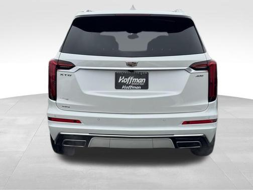 2022 Cadillac XT6 Premium Luxury AWD