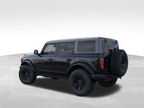 Shadow Black 2026 Ford Bronco Badlands
