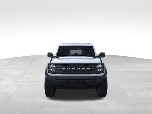 Oxford White 2026 Ford Bronco Big Bend