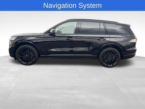 Infinite Black Metallic Clearcoat 2024 Lincoln Aviator Reserve AWD