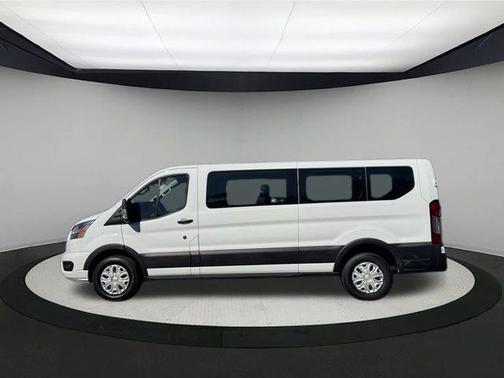 2022 Ford Transit-350 XLT