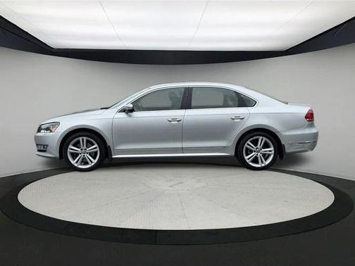 2014 Volkswagen Passat 2.0L TDI DSG SEL Premium