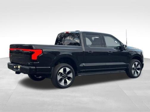 2023 Ford F-150 Lightning Platinum