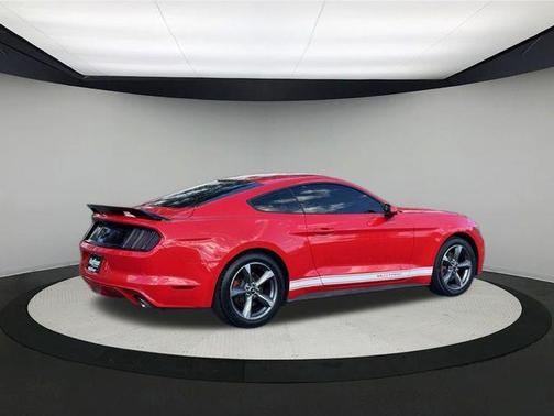 2016 Ford Mustang V6