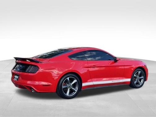 2016 Ford Mustang V6