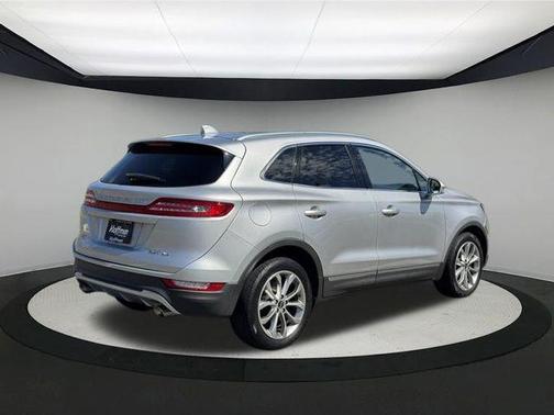 2017 Lincoln MKC Select