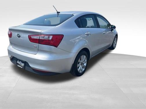 Bright Silver 2017 Kia Rio LX