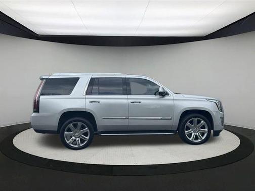 2017 Cadillac Escalade Premium Luxury