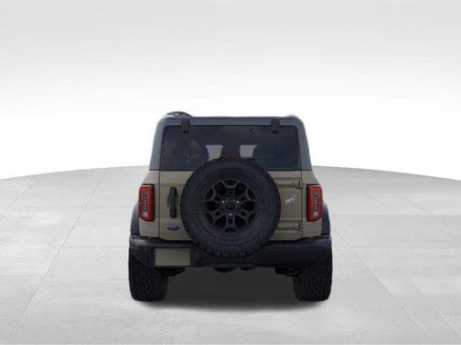 Desert Sand 2026 Ford Bronco Badlands