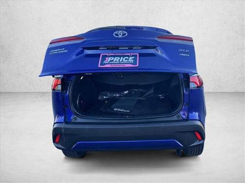 2025 Toyota Corolla Cross XLE