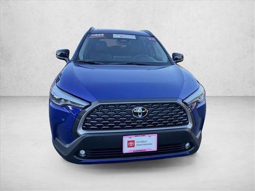 2025 Toyota Corolla Cross XLE