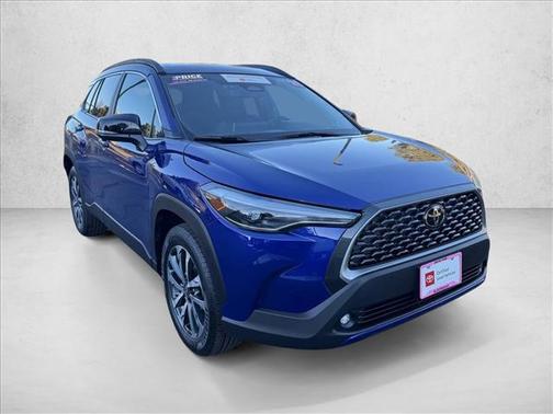 2025 Toyota Corolla Cross XLE