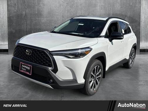 2025 Toyota Corolla Cross XLE