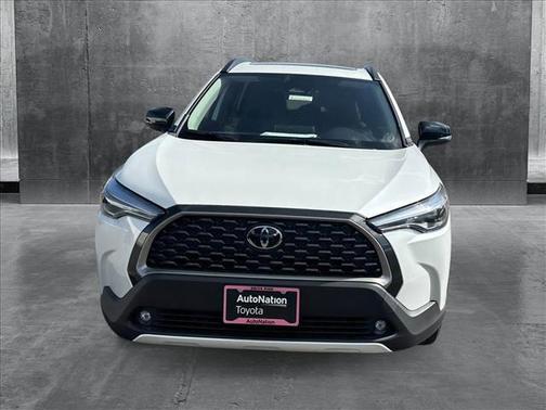 2025 Toyota Corolla Cross XLE