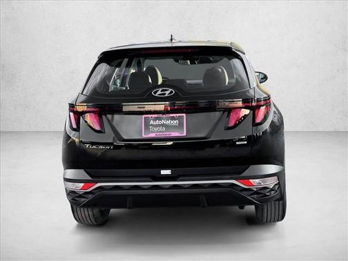 2024 Hyundai TUCSON SE