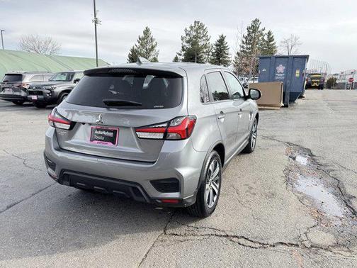 2024 Mitsubishi Outlander Sport 2.0 ES