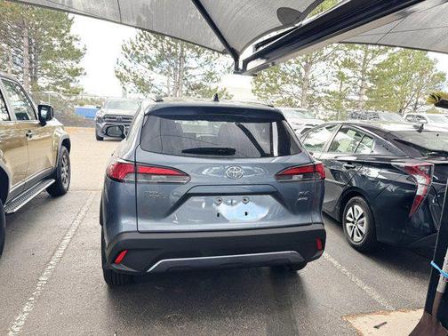 2025 Toyota Corolla Cross XLE