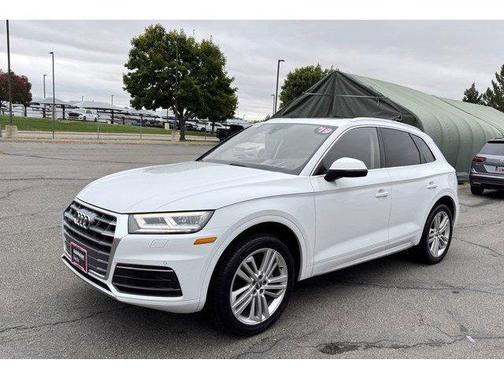 2019 Audi Q5 2.0T Premium Plus
