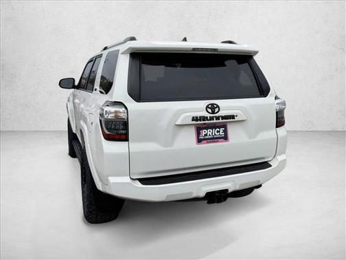 Super White 2019 Toyota 4Runner SR5