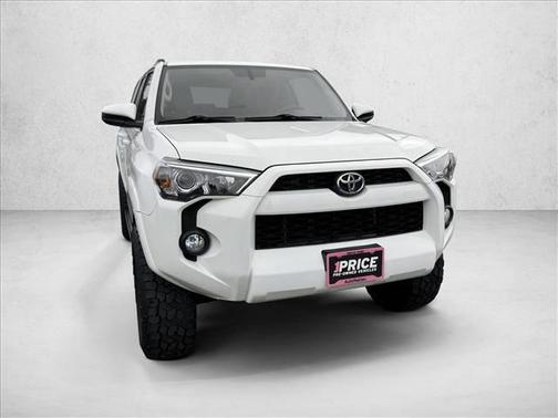 Super White 2019 Toyota 4Runner SR5