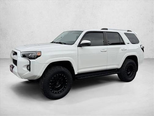 Super White 2019 Toyota 4Runner SR5