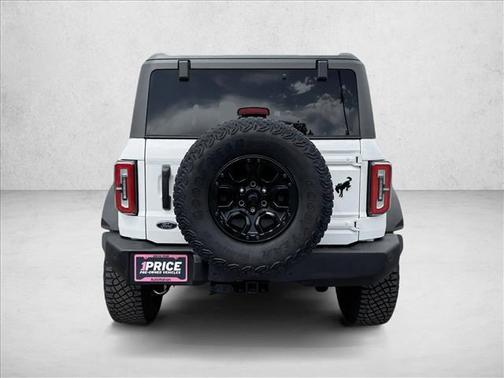 Oxford White 2022 Ford Bronco Wildtrak