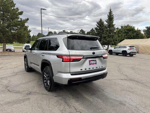 2025 Toyota Sequoia Platinum