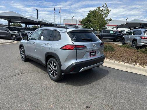 2025 Toyota Corolla Cross XLE